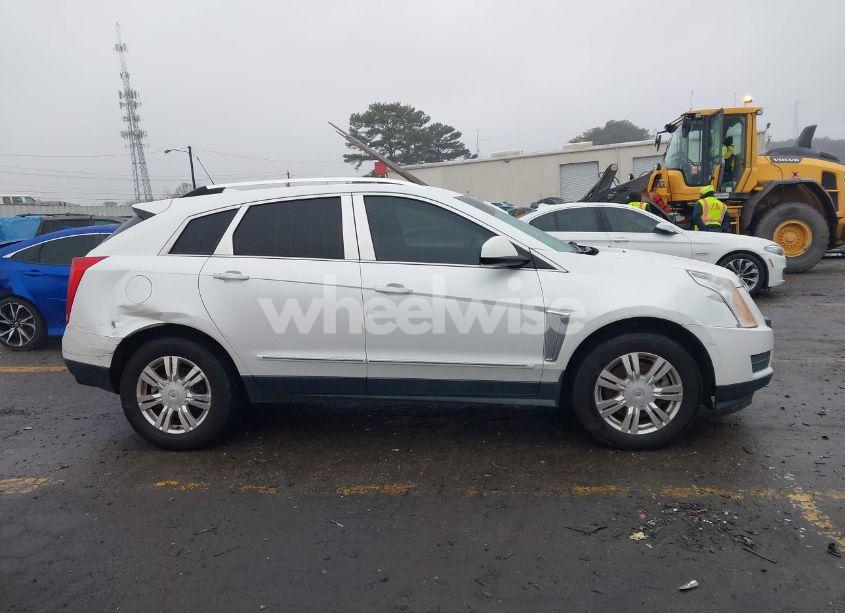 Photo 13 of 2015 Cadillac Srx LUXURY COLLECTION (VIN 3GYFNEE33FS554365)