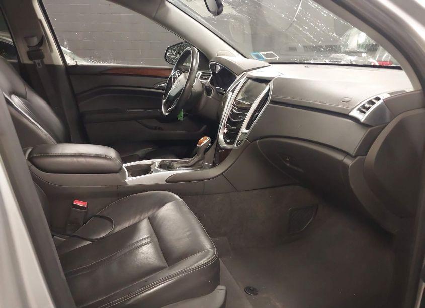 Photo 5 of 2016 Cadillac Srx LUXURY COLLECTION (VIN 3GYFNEE33GS572320)