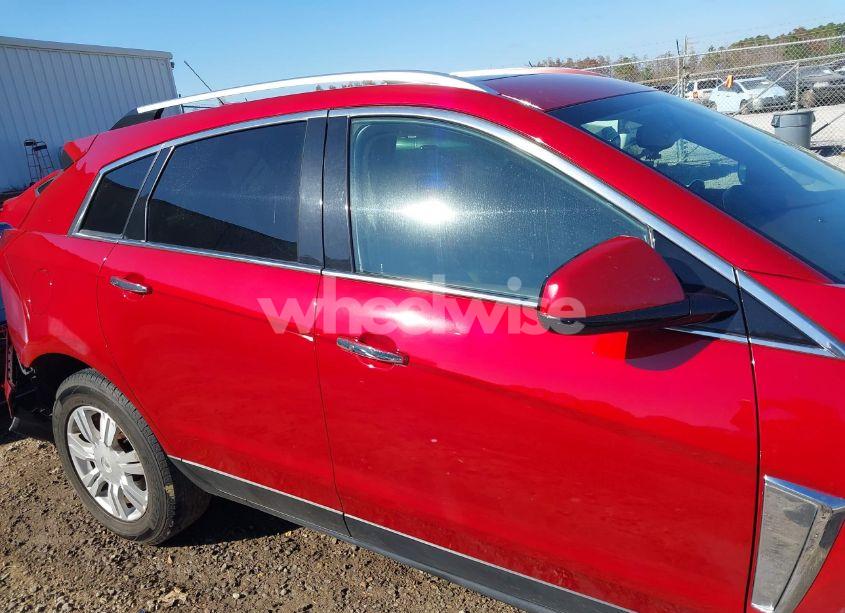 Photo 13 of 2015 Cadillac Srx LUXURY COLLECTION (VIN 3GYFNEE34FS573586)