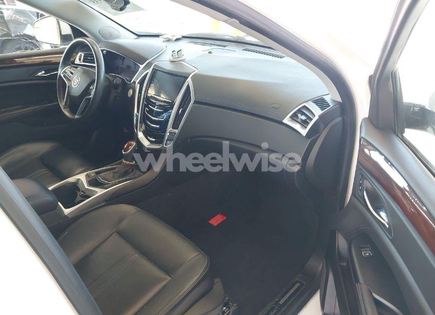 Photo 5 of 2015 Cadillac Srx LUXURY COLLECTION (VIN 3GYFNEE35FS573256)