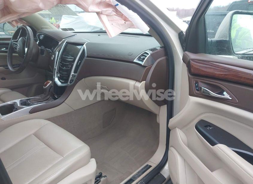 Photo 5 of 2016 Cadillac Srx LUXURY COLLECTION (VIN 3GYFNEE35GS556278)