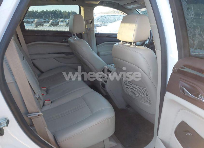 Photo 8 of 2015 Cadillac Srx LUXURY COLLECTION (VIN 3GYFNEE36FS556921)