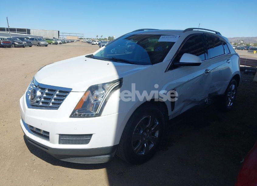 Photo 2 of 2015 Cadillac Srx LUXURY COLLECTION (VIN 3GYFNEE36FS572777)