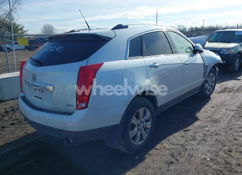 Photo 4 of 2014 Cadillac Srx LUXURY COLLECTION (VIN 3GYFNEE37ES540290)