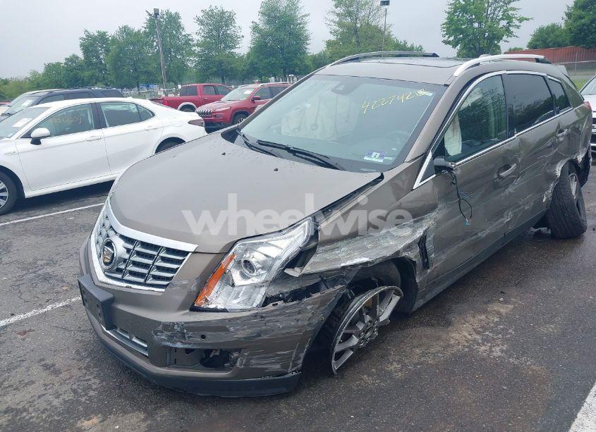 Photo 2 of 2015 Cadillac Srx LUXURY COLLECTION (VIN 3GYFNEE37FS519747)