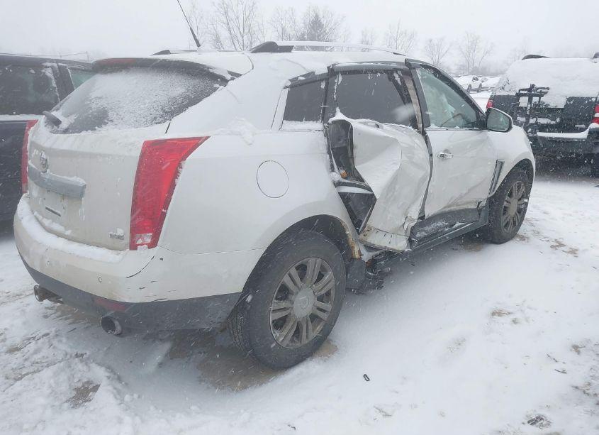 Photo 4 of 2014 Cadillac Srx LUXURY COLLECTION (VIN 3GYFNEE38ES517312)