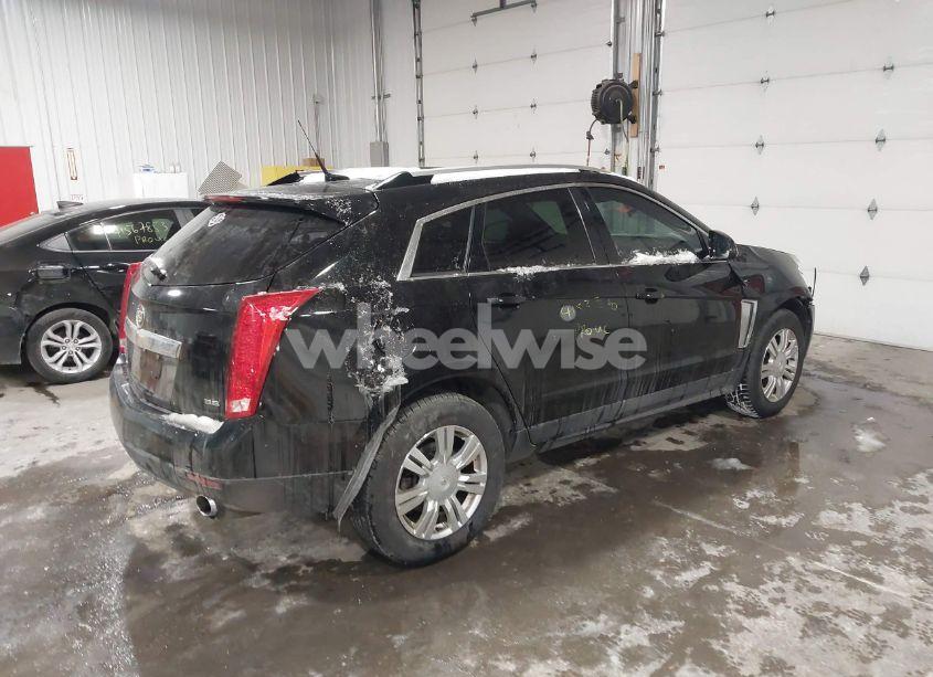 Photo 4 of 2014 Cadillac Srx LUXURY COLLECTION (VIN 3GYFNEE38ES631911)