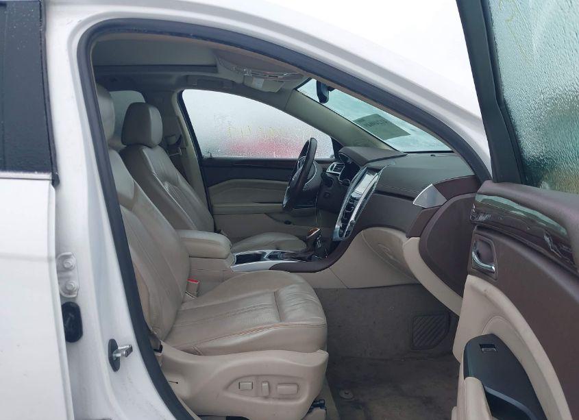 Photo 5 of 2015 Cadillac Srx LUXURY COLLECTION (VIN 3GYFNEE38FS561926)