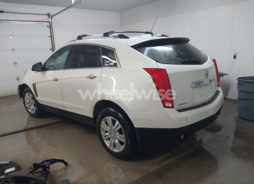 Photo 3 of 2015 Cadillac Srx LUXURY COLLECTION (VIN 3GYFNEE38FS611255)