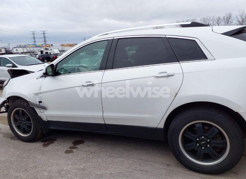 Photo 15 of 2014 Cadillac Srx LUXURY COLLECTION (VIN 3GYFNEE39ES537035)