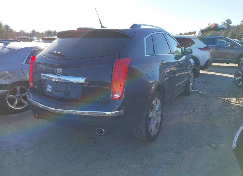 Photo 4 of 2014 Cadillac Srx PERFORMANCE COLLECTION (VIN 3GYFNFE30ES530769)