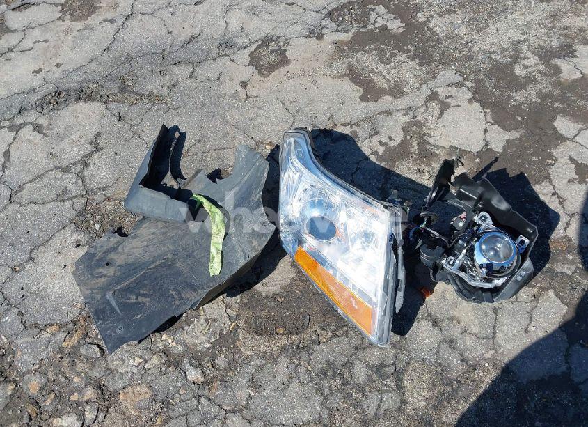 Photo 12 of 2014 Cadillac Srx PERFORMANCE COLLECTION (VIN 3GYFNFE30ES586713)