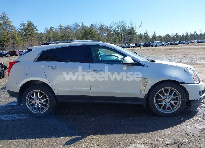 Photo 14 of 2014 Cadillac Srx PERFORMANCE COLLECTION (VIN 3GYFNFE30ES586713)