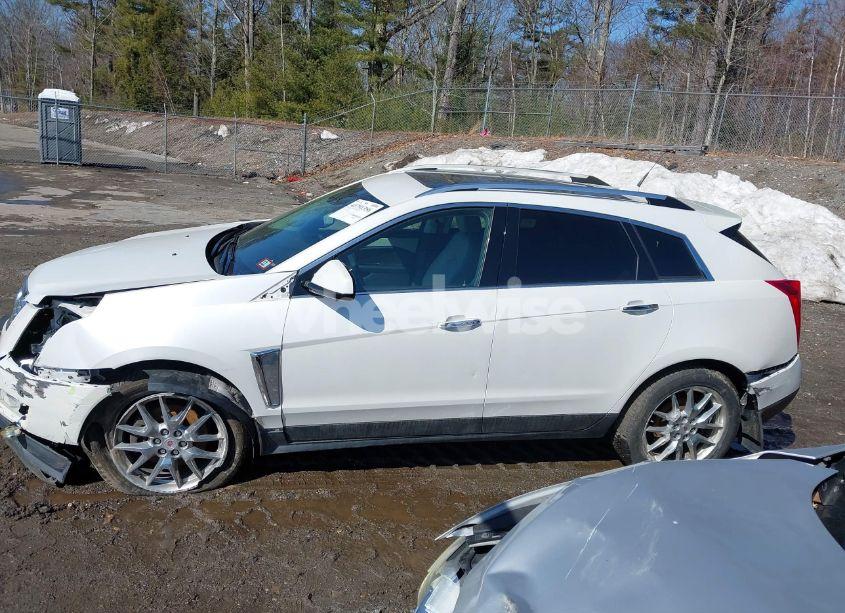 Photo 15 of 2014 Cadillac Srx PERFORMANCE COLLECTION (VIN 3GYFNFE30ES586713)