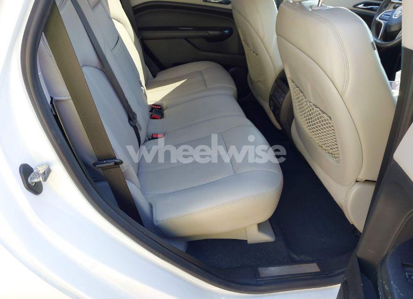 Photo 8 of 2014 Cadillac Srx PERFORMANCE COLLECTION (VIN 3GYFNFE30ES586713)