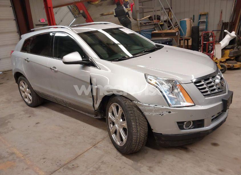 2015 Cadillac Srx PERFORMANCE COLLECTION (VIN 3GYFNFE30FS556662) main photo