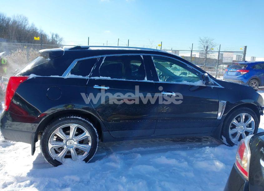 Photo 13 of 2015 Cadillac Srx PERFORMANCE COLLECTION (VIN 3GYFNFE30FS632462)