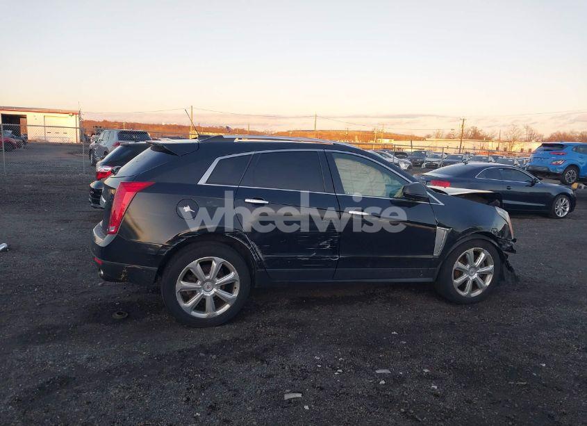 Photo 13 of 2015 Cadillac Srx PERFORMANCE COLLECTION (VIN 3GYFNFE31FS584857)