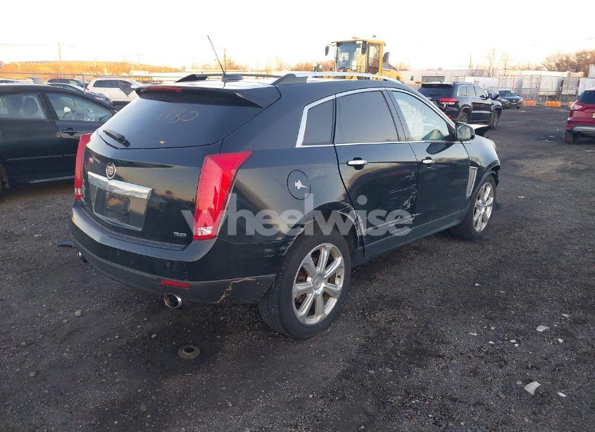 Photo 4 of 2015 Cadillac Srx PERFORMANCE COLLECTION (VIN 3GYFNFE31FS584857)