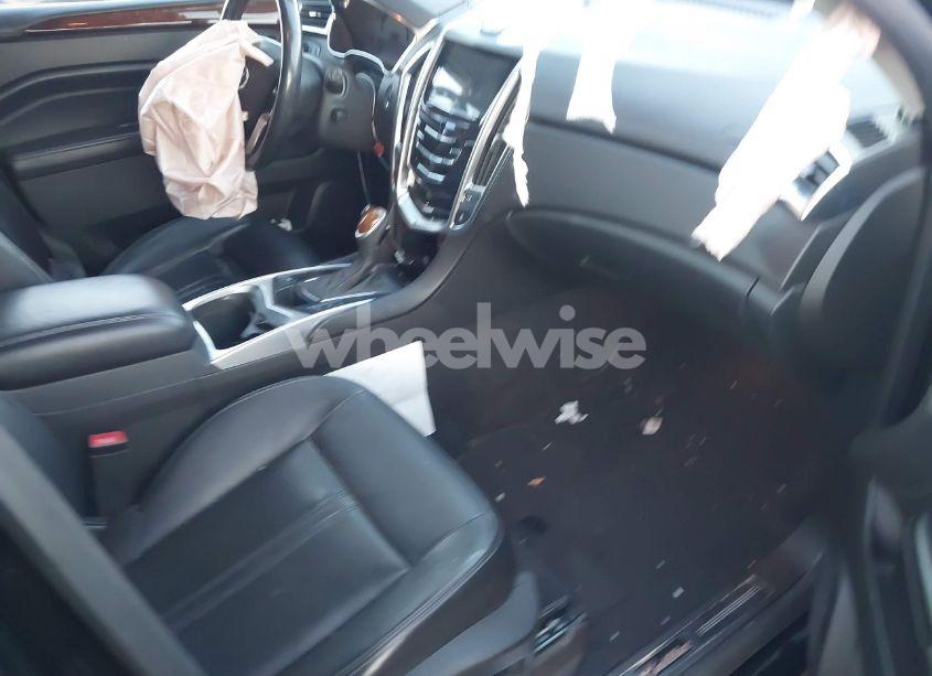 Photo 5 of 2015 Cadillac Srx PERFORMANCE COLLECTION (VIN 3GYFNFE31FS584857)