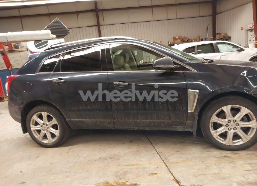 Photo 13 of 2014 Cadillac Srx PERFORMANCE COLLECTION (VIN 3GYFNFE33ES682156)