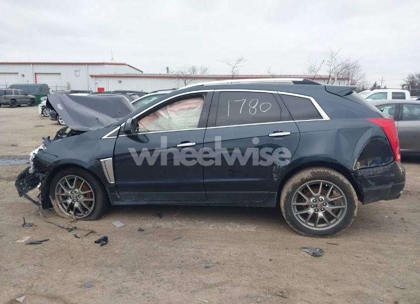 Photo 14 of 2015 Cadillac Srx PERFORMANCE COLLECTION (VIN 3GYFNFE33FS621780)