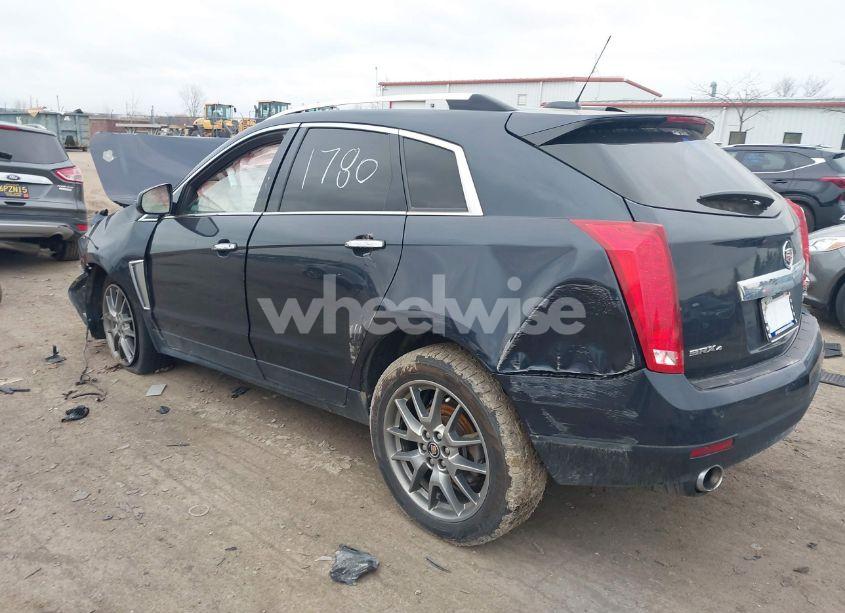 Photo 3 of 2015 Cadillac Srx PERFORMANCE COLLECTION (VIN 3GYFNFE33FS621780)