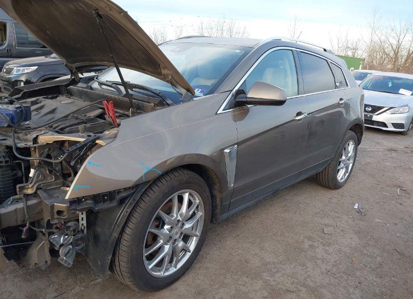 Photo 2 of 2014 Cadillac Srx PERFORMANCE COLLECTION (VIN 3GYFNFE34ES549437)