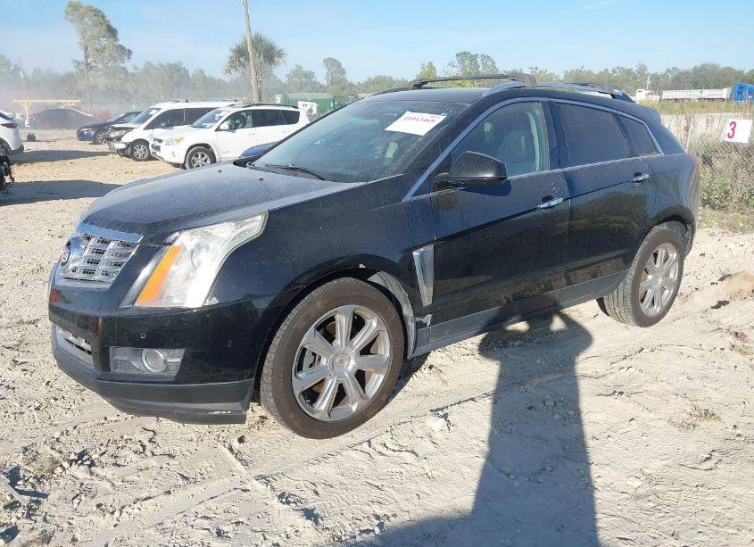 Photo 2 of 2015 Cadillac Srx PERFORMANCE COLLECTION (VIN 3GYFNFE34FS516942)