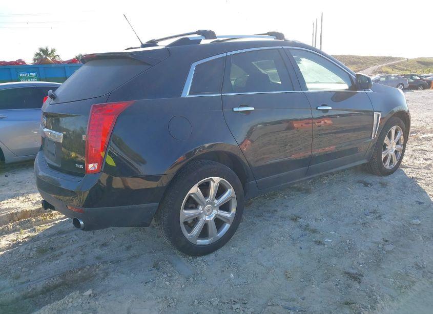 Photo 4 of 2015 Cadillac Srx PERFORMANCE COLLECTION (VIN 3GYFNFE34FS516942)