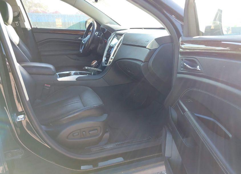 Photo 5 of 2015 Cadillac Srx PERFORMANCE COLLECTION (VIN 3GYFNFE34FS516942)