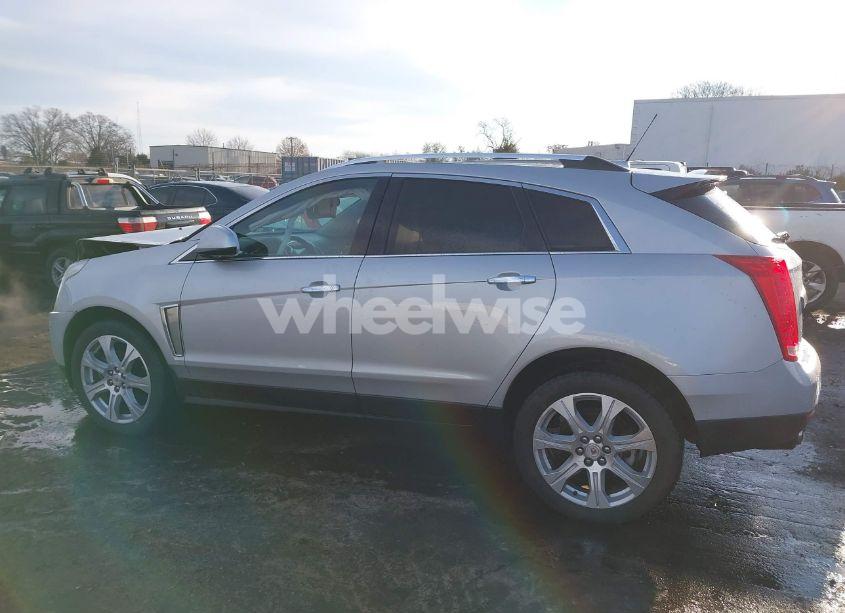 Photo 14 of 2015 Cadillac Srx PERFORMANCE COLLECTION (VIN 3GYFNFE34FS585940)