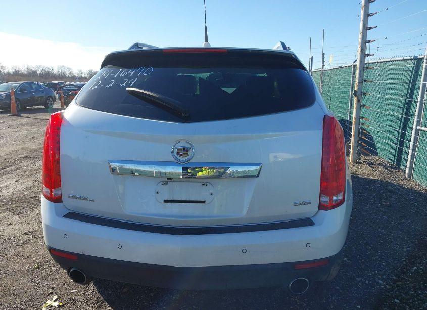 Photo 16 of 2014 Cadillac Srx PERFORMANCE COLLECTION (VIN 3GYFNFE35ES516382)