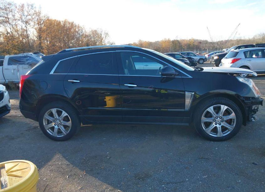 Photo 13 of 2014 Cadillac Srx PERFORMANCE COLLECTION (VIN 3GYFNFE35ES582852)