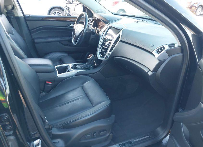 Photo 5 of 2014 Cadillac Srx PERFORMANCE COLLECTION (VIN 3GYFNFE35ES582852)