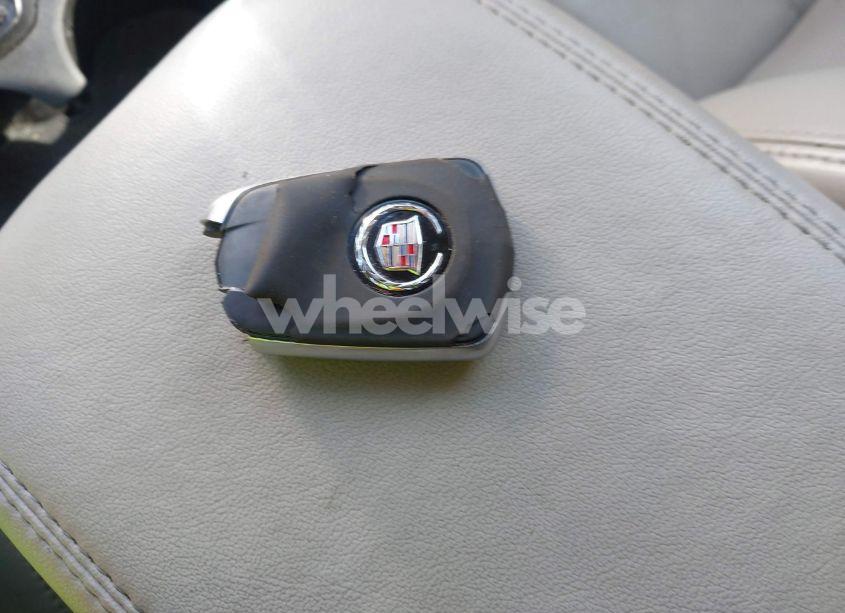 Photo 11 of 2015 Cadillac Srx PERFORMANCE COLLECTION (VIN 3GYFNFE35FS573814)