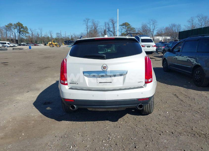 Photo 16 of 2015 Cadillac Srx PERFORMANCE COLLECTION (VIN 3GYFNFE35FS573814)