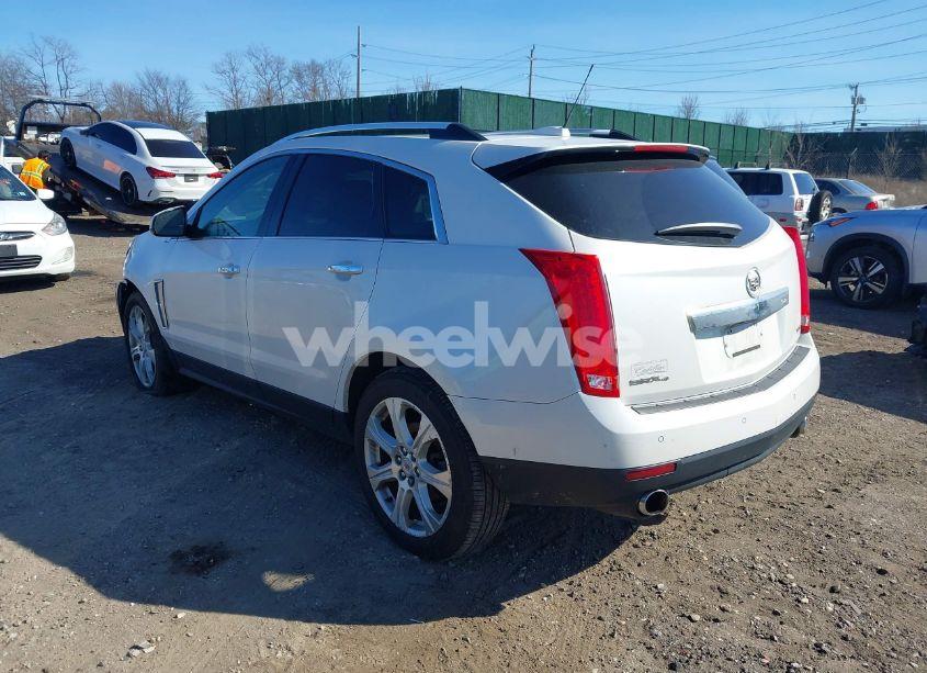 Photo 3 of 2015 Cadillac Srx PERFORMANCE COLLECTION (VIN 3GYFNFE35FS573814)