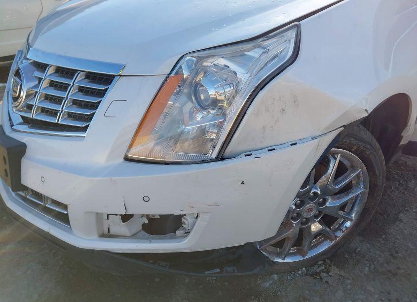 Photo 17 of 2014 Cadillac Srx PERFORMANCE COLLECTION (VIN 3GYFNFE38ES526596)