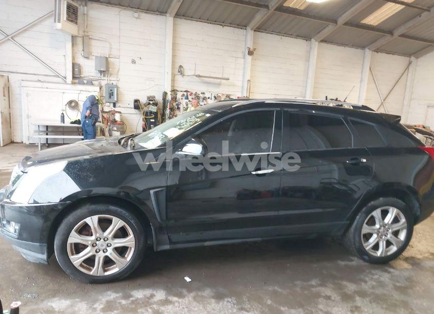 Photo 14 of 2014 Cadillac Srx PERFORMANCE COLLECTION (VIN 3GYFNFE39ES659013)