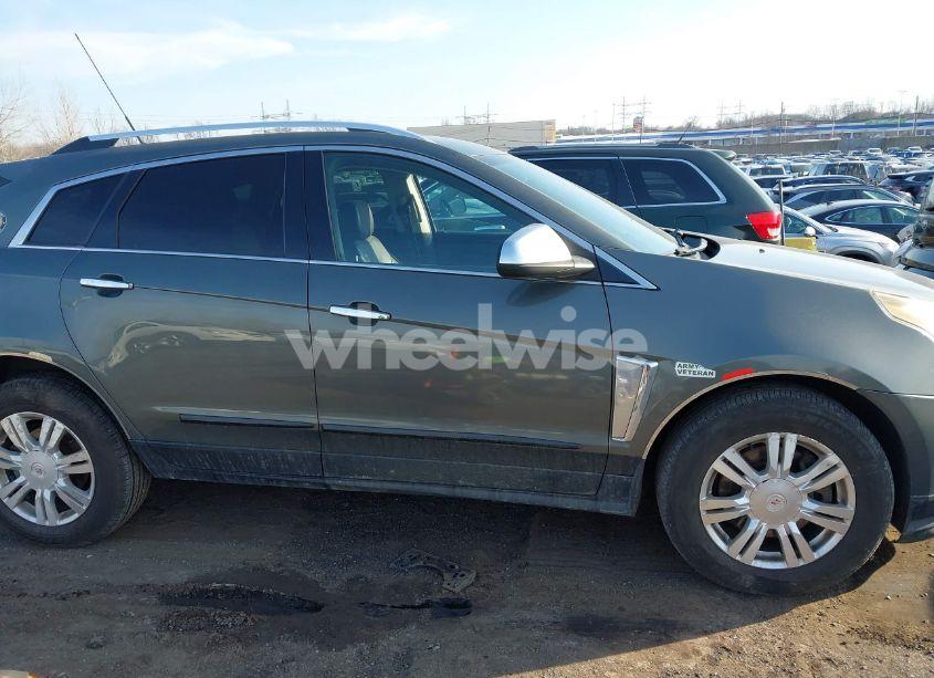 Photo 13 of 2013 Cadillac Srx LUXURY COLLECTION (VIN 3GYFNGE37DS598233)