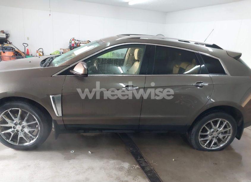 Photo 15 of 2015 Cadillac Srx PREMIUM COLLECTION (VIN 3GYFNGE37FS534177)