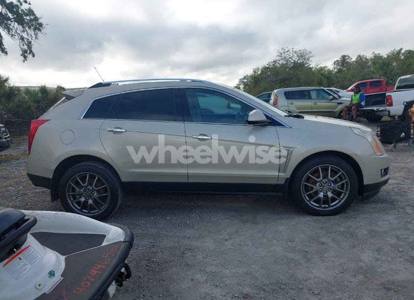 Photo 13 of 2015 Cadillac Srx PREMIUM COLLECTION (VIN 3GYFNGE37FS571665)