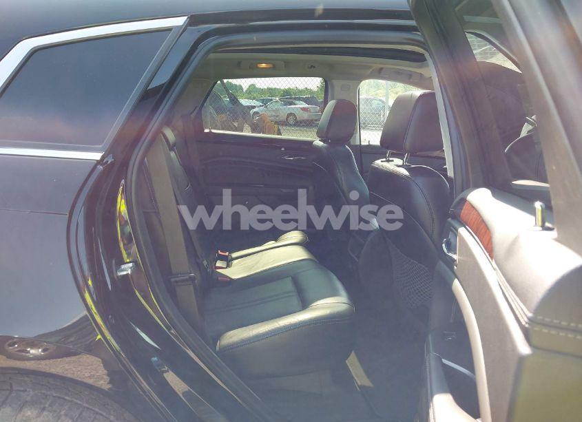 Photo 8 of 2013 Cadillac Srx LUXURY COLLECTION (VIN 3GYFNGE38DS637962)