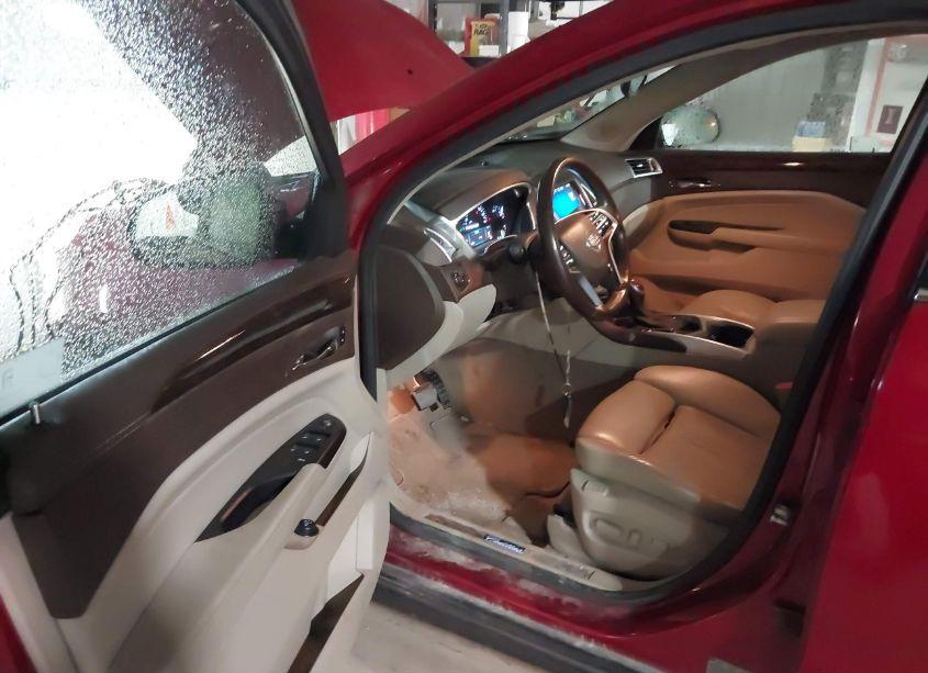 Photo 5 of 2013 Cadillac Srx PERFORMANCE COLLECTION (VIN 3GYFNHE30DS654938)