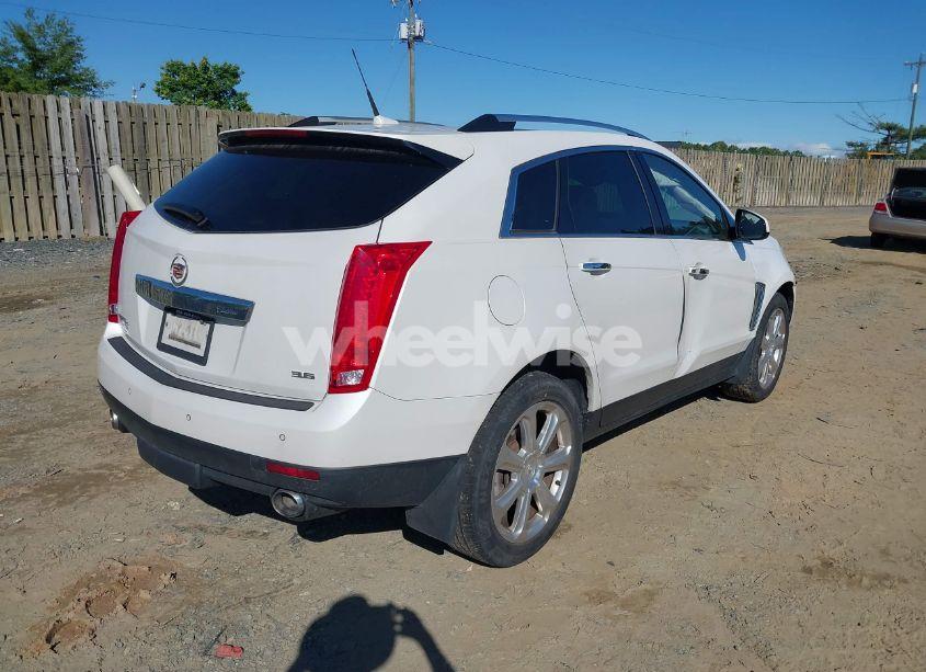 Photo 4 of 2013 Cadillac Srx PERFORMANCE COLLECTION (VIN 3GYFNHE31DS597987)