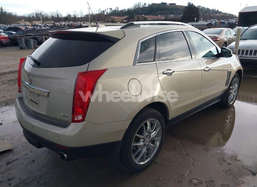 Photo 4 of 2013 Cadillac Srx PERFORMANCE COLLECTION (VIN 3GYFNHE31DS645455)