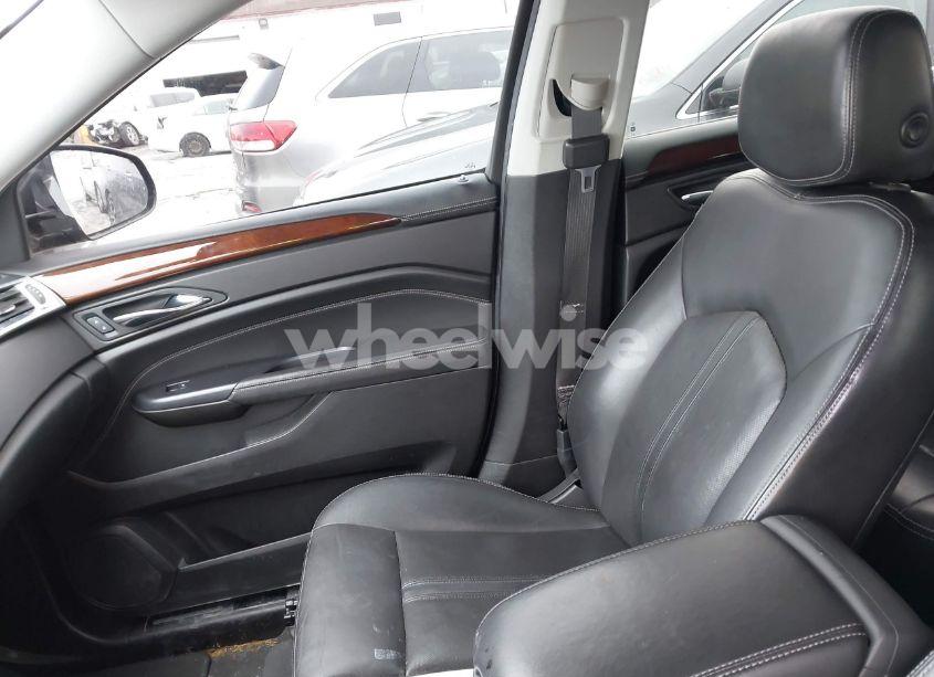 Photo 5 of 2013 Cadillac Srx PERFORMANCE COLLECTION (VIN 3GYFNHE33DS527519)