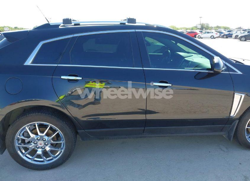 Photo 13 of 2013 Cadillac Srx PERFORMANCE COLLECTION (VIN 3GYFNHE35DS548632)