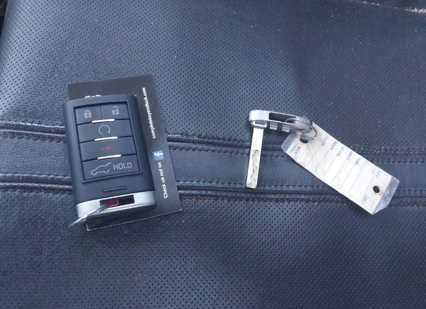 Photo 11 of 2013 Cadillac Srx PERFORMANCE COLLECTION (VIN 3GYFNHE37DS517642)